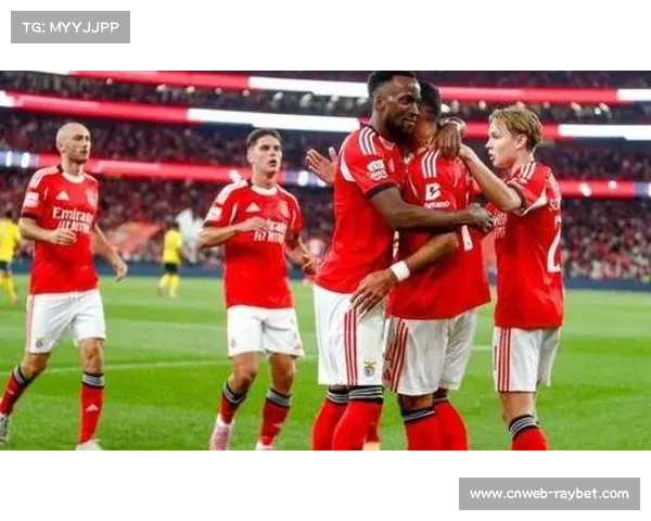 本菲卡、阿贾克斯4连败垫底，前冠军晋级希望渺茫