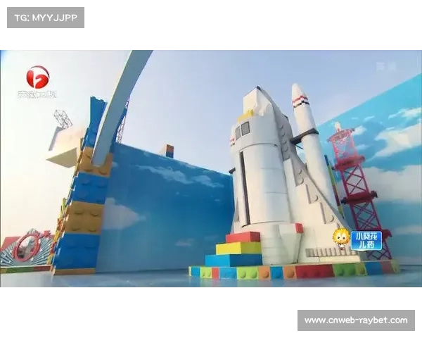 洱海赛道增设临时看台,单日容纳观众超万